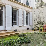 Rue Du Bac VI By Onefinestay