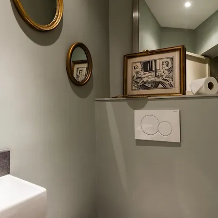 Appartamento Rue Du Bac Vi By Onefinestay Parigi