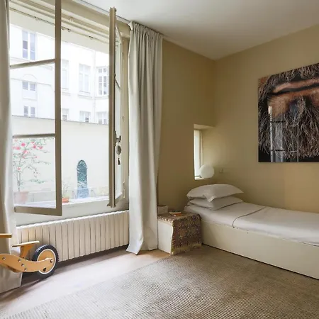 Appartamento Rue Du Bac Vi By Onefinestay